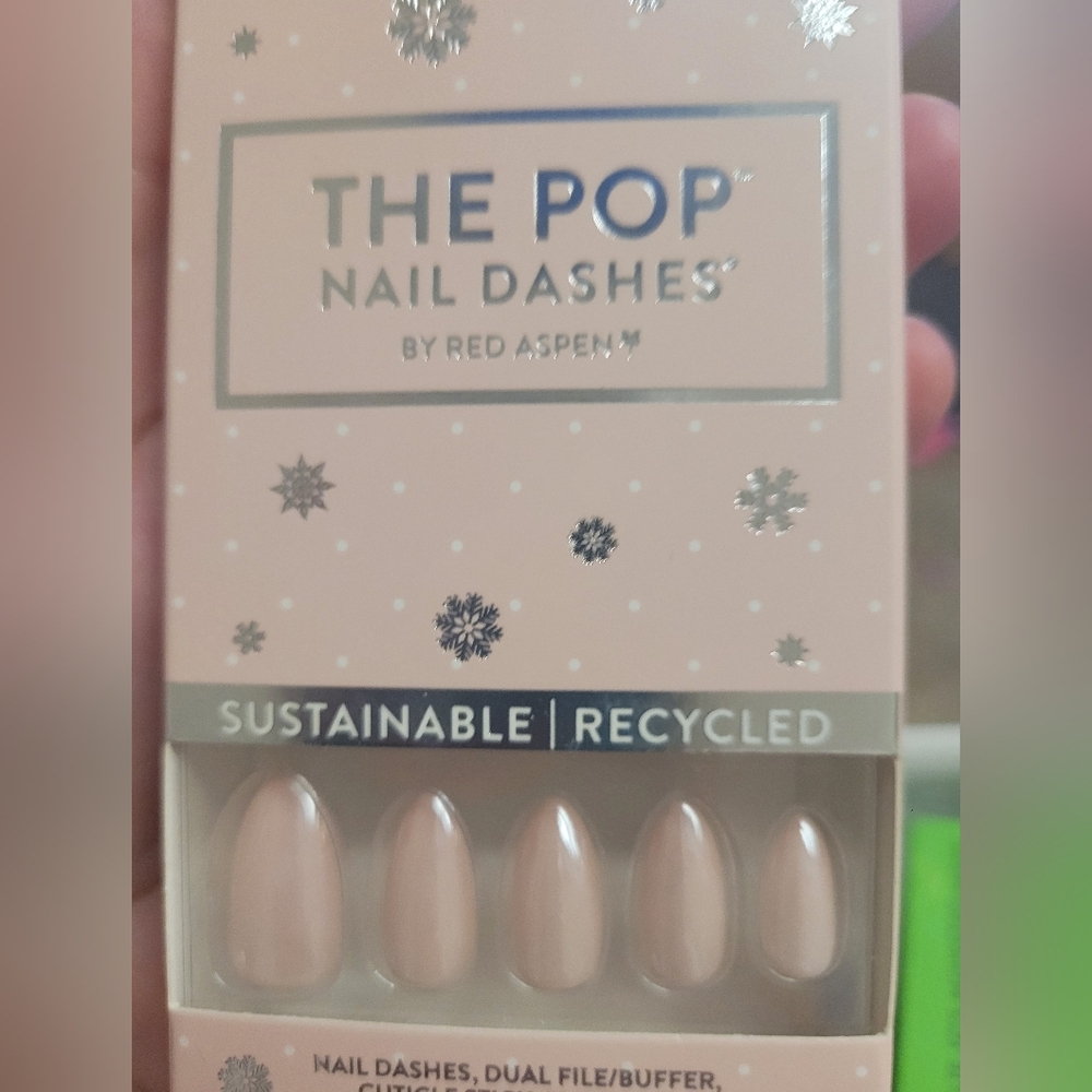 Red Aspen The Pop Nail Dashes